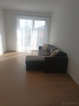 Prenájom 2 izbový byt - 3