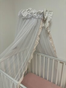 Detská postieľka s matracom a baldachýnom - 3