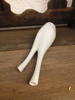 Stará váza Royal Dux. - 3