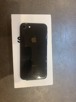 iPhone 8 64GB - 3