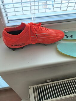 Predám kopačky Under Armour. - 3
