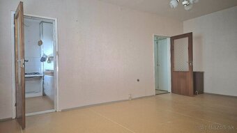 Ponúkame na predaj veľký 1.izb. byt na Sídlisku III v PO. - 3