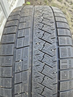 255/50R19 - 3