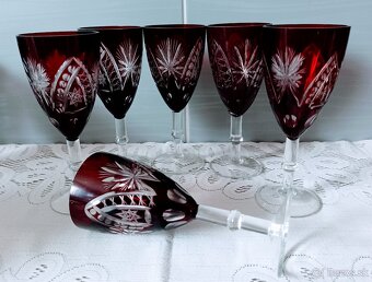 Krištáľ - rubínová karafa , poháre, vázy - 3