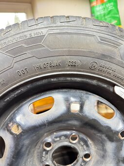 Letné pneu + plech.disky 165/70R14   cena 25 EUR jeden kus - 3