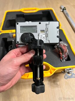 Nivelačny laser - Nivel NL 520 - 3