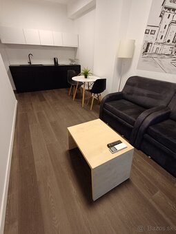 Ponúkam na predaj 2 izbový apartmán Žilinska, Bratislava I - 3
