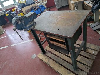 Predám pracovný stôl - 3