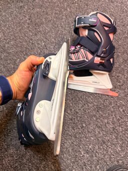 dievčenské korčule na krasokorčuľovanie Oxelo Fit 100 - 3