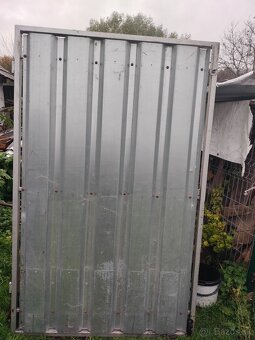 Predám Garažovu bránu A Dvere - 3