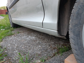 Peugeot 1007 HDI - 3