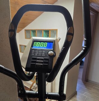 Predám elipticky trenažer - 3