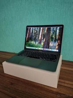 MacBook Air 2020 | i7 • 8GB • 256GB SSD - 3