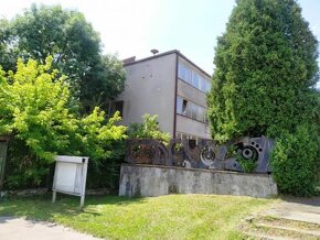 41375-Administratívna budova v priemyselnej časti Lučenca - 3