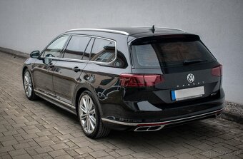 Passat B8 140kw 2.0TDi 4x4 r-line Virtual matrix webasto - 3
