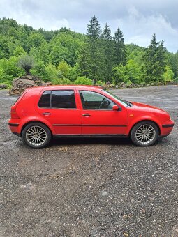 Volkswagen Golf MK4 - 3
