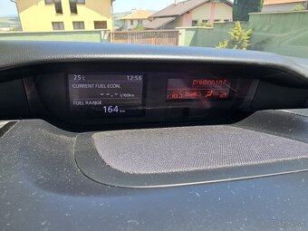 Predám Mazda CX-7 2.2 diesel 127 kW - 3