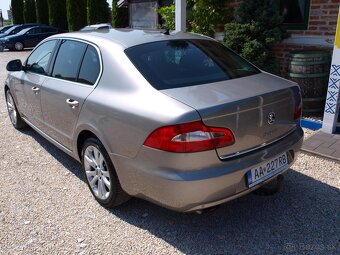 Škoda Superb 1.8 TSI Elegance - 3
