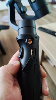 Predám stabilizátor na telefóny Hohem iSteady Mobile+ - 3