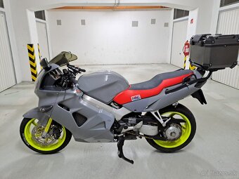 Honda vfr800fi - 3