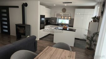 HALO reality - Predaj, rodinný dom Kostolište, Centrum - NOV - 3