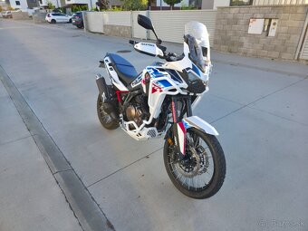 Honda CRF 1100 Africa Twin - 3