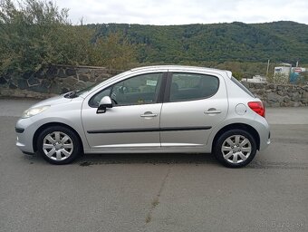 Predám Peugeot 207 1.4 - 3