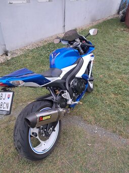 Suzuki gsxr 600 k9 - 3