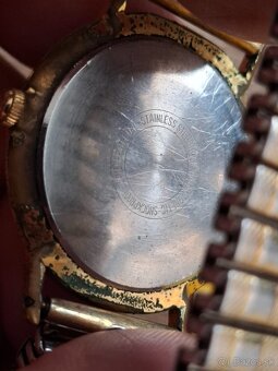 Staré náramkové hodinky 2 - 3