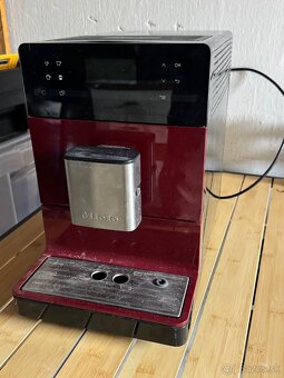 Predam kavovar Miele ( na opravu - 3