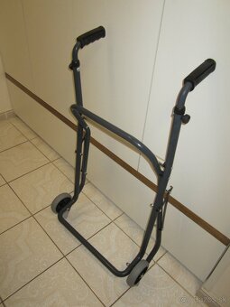 Dvoj-kolesový  ROLÁTOR - NOVÝ - 3