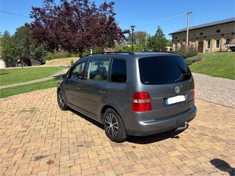Volkswagen Touran 2.0 TDI - 3