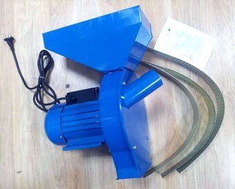 Silný šrotovník mlyn na obilie 4500W na 220V 4sitá - 3