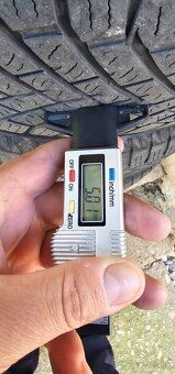 Predám elektróny 5x112 r16 so zimnými pneu 215/60 r16 - 3
