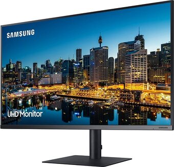 LCD monitor 32" Samsung - 3