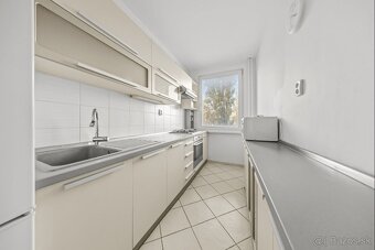 Slnečný trojizbový byt v Bratislave – Ružinov napredaj - 3