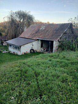 Predaj rodinný dom s veľkým pozemkom a zahradou - 3