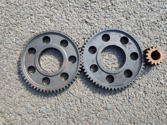 Ozubene kolesá 21cm vhodne na štiepkovač a ine... - 3