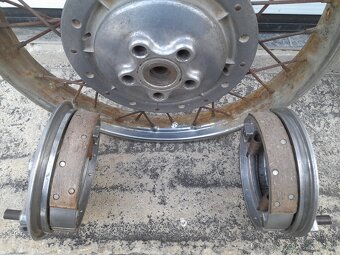 Manet (tatran) 100,125 - 3