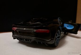 Predám model Bugatti chiron 1:24 - 3