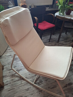 Hojdacie kreslo na predaj - 3