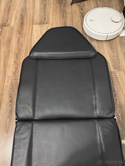 Predám čierne kozmetické kreslo - 3