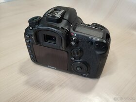 Canon EOS 7D mark II - 3