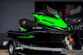 Kawasaki Ultra 260 LX - 3