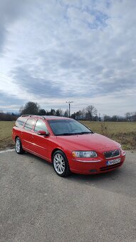 Volvo V70 P2 D5 120kw - 3