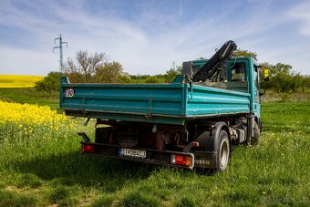 Trojstranný sklápač s hydraulickou rukou Iveco - 3