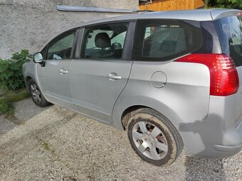 Peugeot 5008 - 3