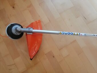 Nový benzínový křovinořez Stihl FS120 + příslušenství - 3