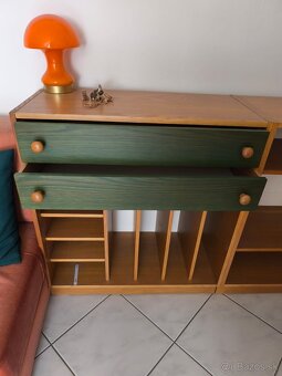 Predám: skrinka, polička, LP/knižnica - 3