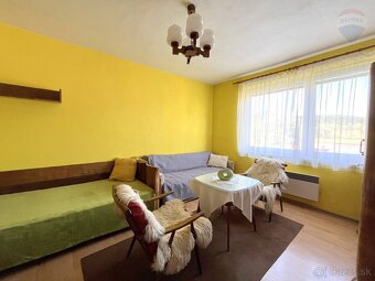 Výrazne znížená cena  1 - izbový byt  v obci Bobrovník - 1  - 3